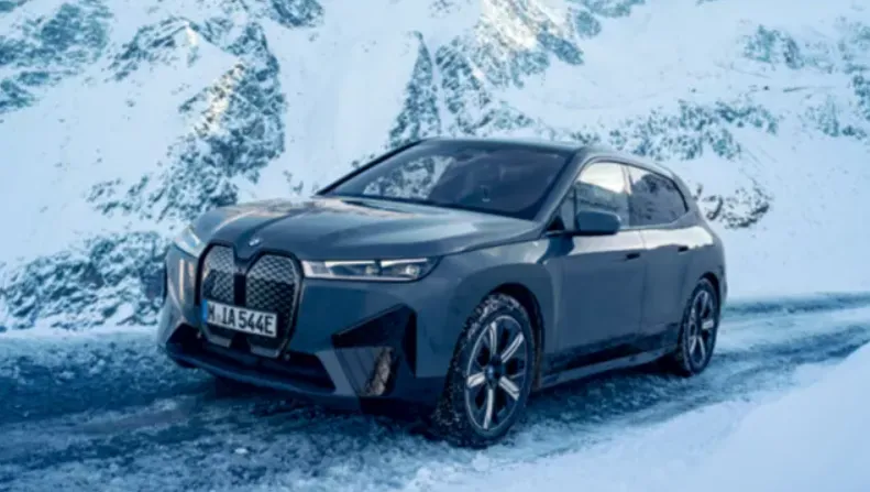BMW iX